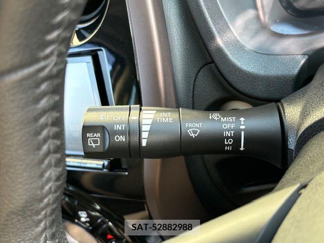 Nissan NOTE 2019-03 365372-23