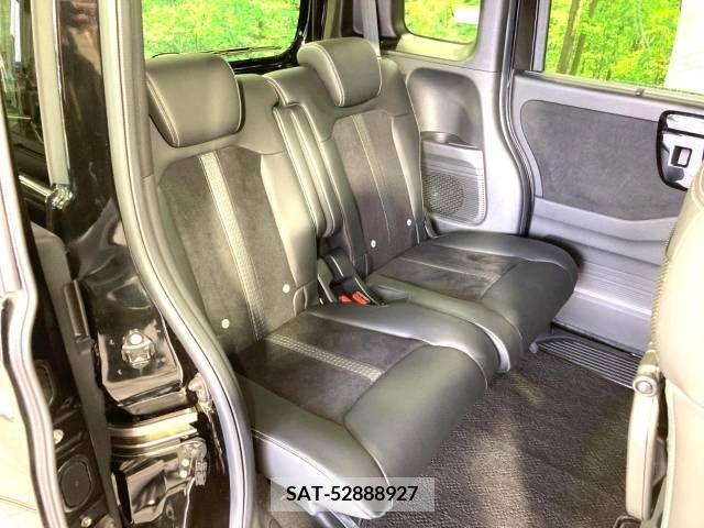 Honda N BOX CUSTOM 2021-10 217937-9