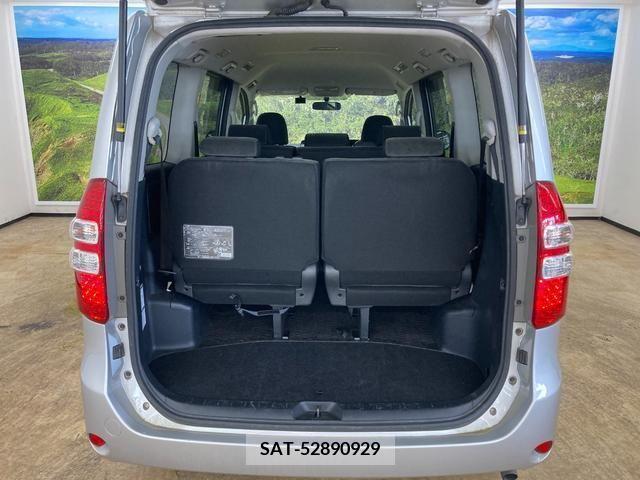Toyota NOAH 2011-03 365144-11