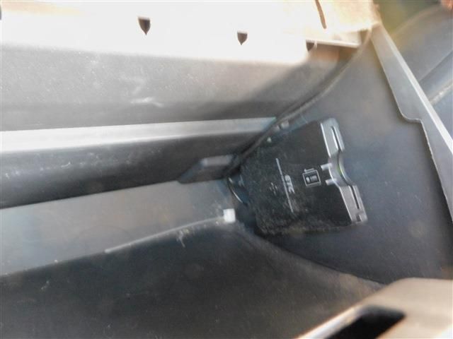 Daihatsu TANTO 2013-02 26548-25