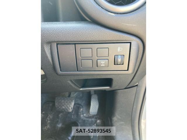Mazda DEMIO 2013-08 390514-16