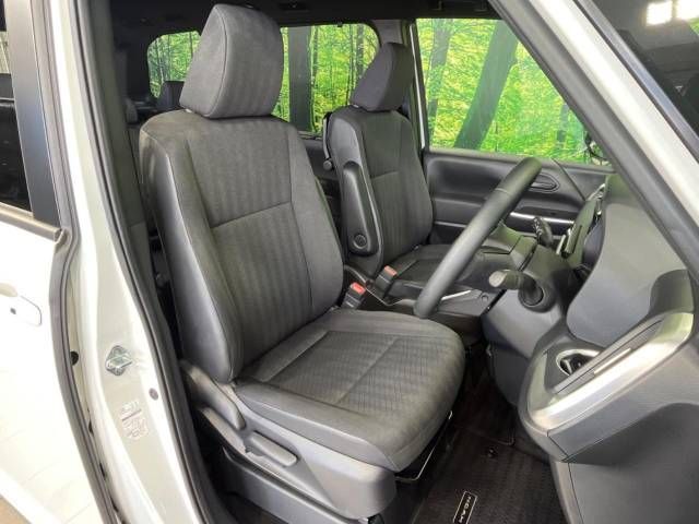 Toyota NOAH 2023-06 27828-8