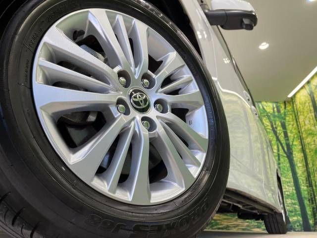 Toyota NOAH 2023-06 27828-14