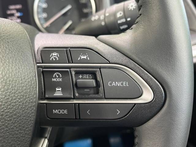 Toyota NOAH 2023-06 27828-6