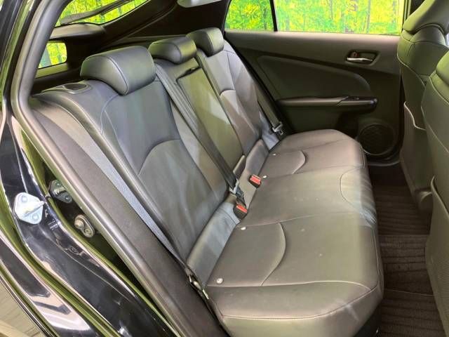 Toyota PRIUS 2017-08 187126-9