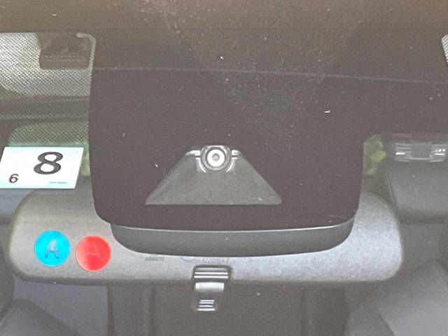 Toyota PRIUS 2017-08 187126-4
