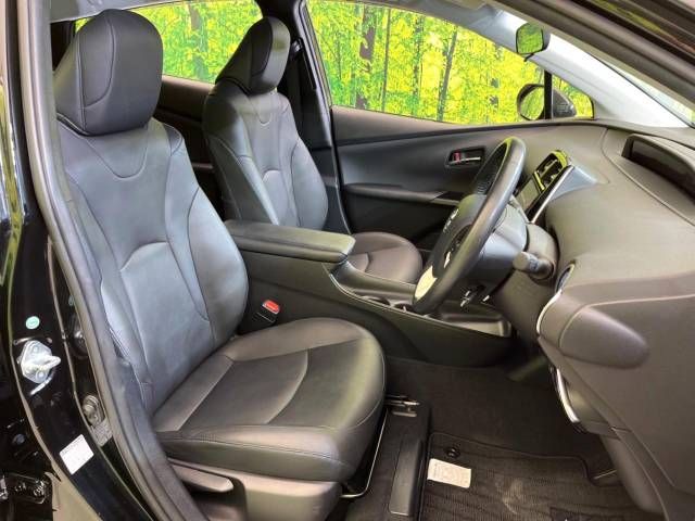 Toyota PRIUS 2017-08 187126-8