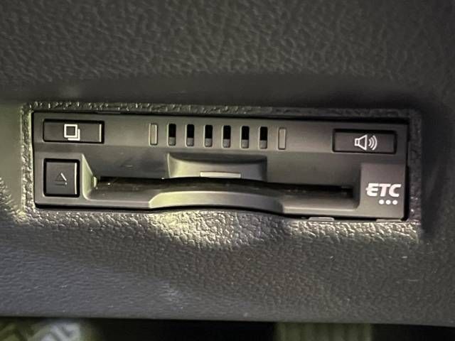 Toyota PRIUS 2017-08 187126-6