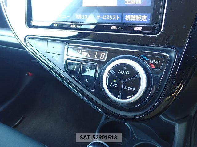 Toyota AQUA 2019-03 389327-15