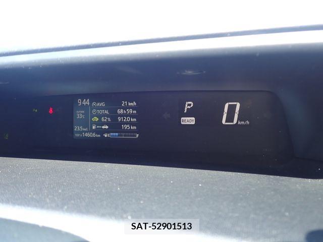 Toyota AQUA 2019-03 389327-12