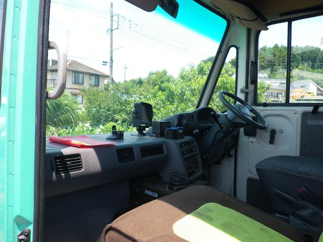 Toyota DYNA TRUCK 2002-05 536-3