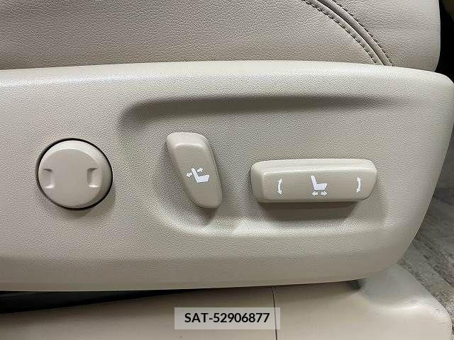 Toyota LAND CRUISER PRADO 2019-05 303220-11