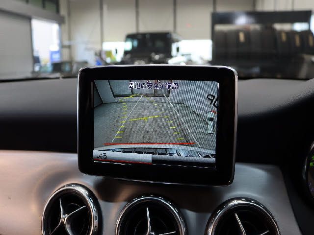 Mercedes Benz GLA-CLASS 2015-02 196700-17
