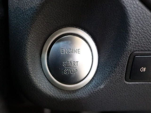 Mercedes Benz GLA-CLASS 2015-02 196700-15