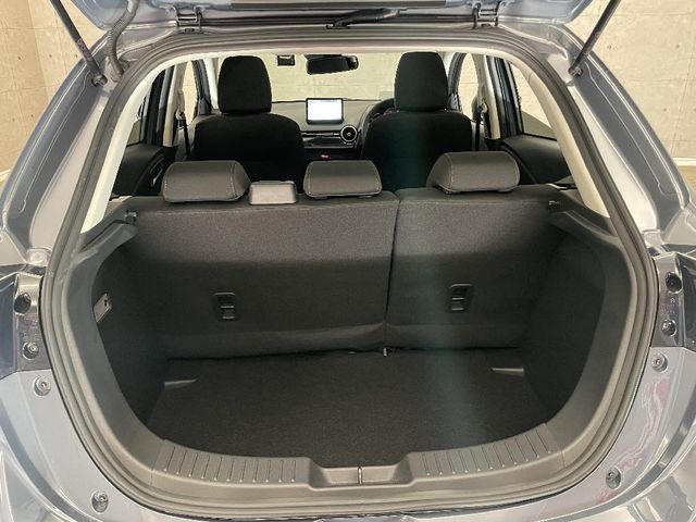 Mazda MAZDA2 2022-12 28431-7