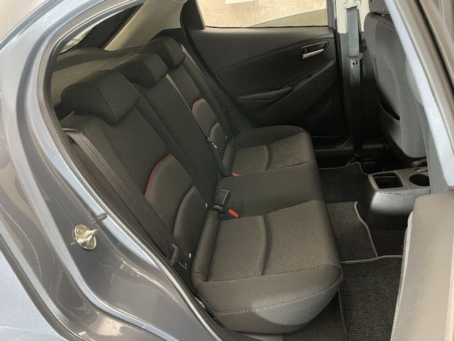Mazda MAZDA2 2022-12 28431-4