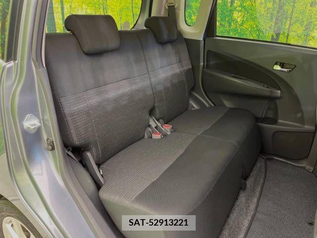 Daihatsu MOVE CUSTOM 2013-06 256726-9