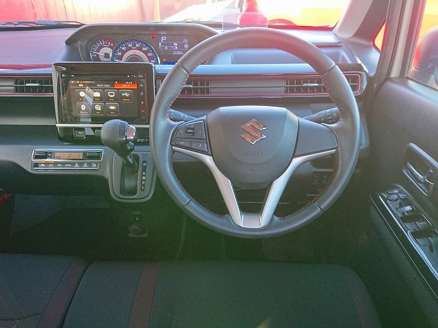 Suzuki WAGON R 2017-02 14366-1