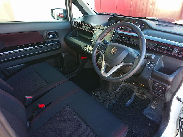 Suzuki WAGON R 2017-02 14366-4