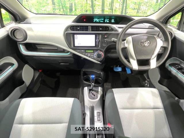 Toyota AQUA 2012-08 314110-1