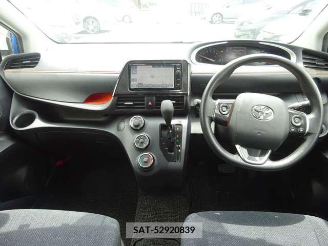 Toyota SIENTA 2015-09 376415-1