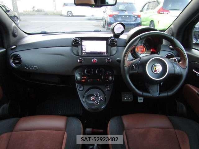 Abarth 595 2014-02 216019-16