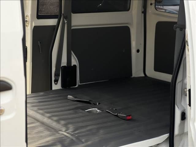 Mitsubishi MINICAB VAN 2013-10 182624-15