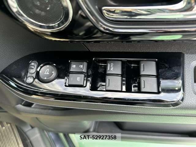 Honda N BOX CUSTOM 2022-02 340032-14