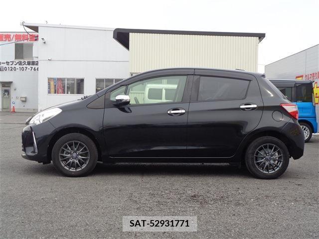 Toyota VITZ 2017-03 308712-7