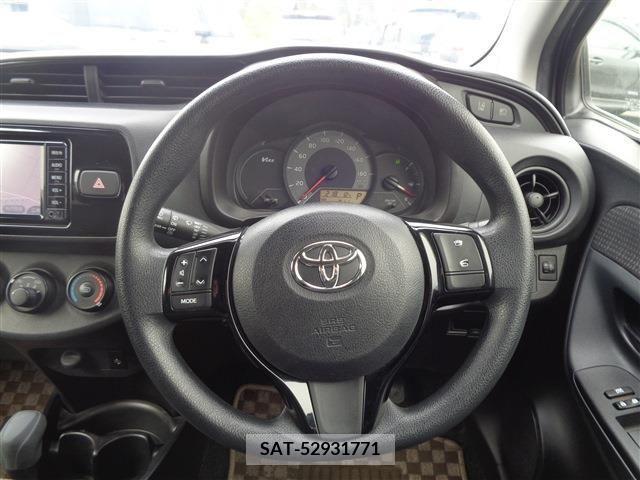 Toyota VITZ 2017-03 308712-18