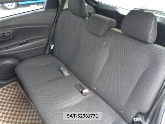 Toyota VITZ 2017-03 308712-13