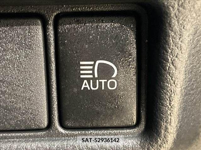 Toyota C-HR 2019-12 357849-8
