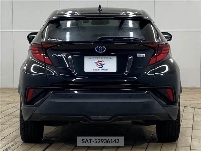Toyota C-HR 2019-12 357849-14