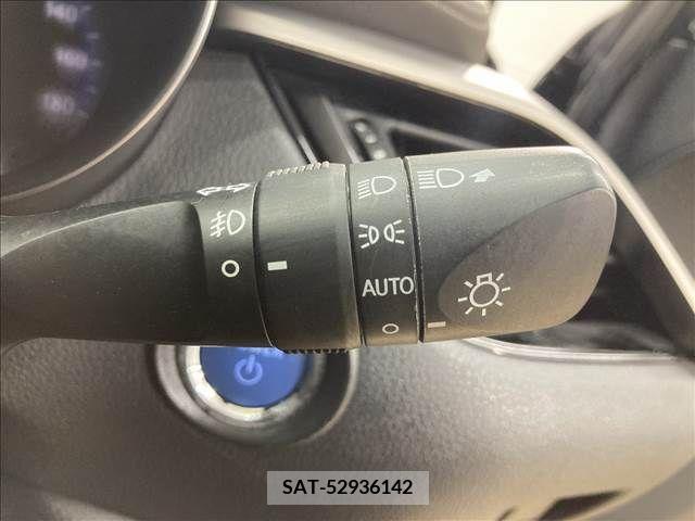 Toyota C-HR 2019-12 357849-9