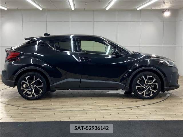 Toyota C-HR 2019-12 357849-16