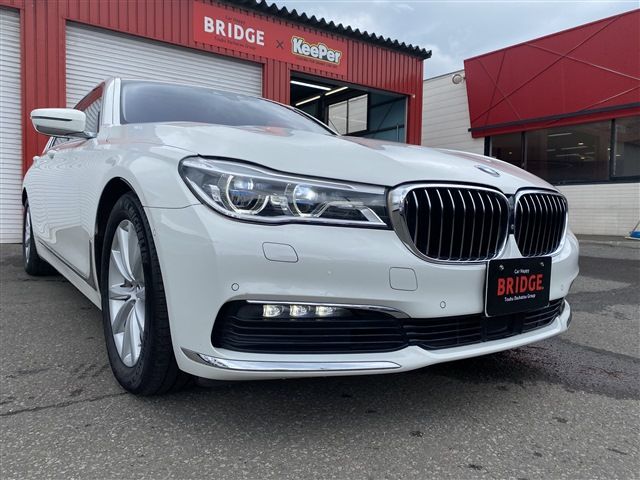 Bmw 7 SERIES 2018-06 5854-8