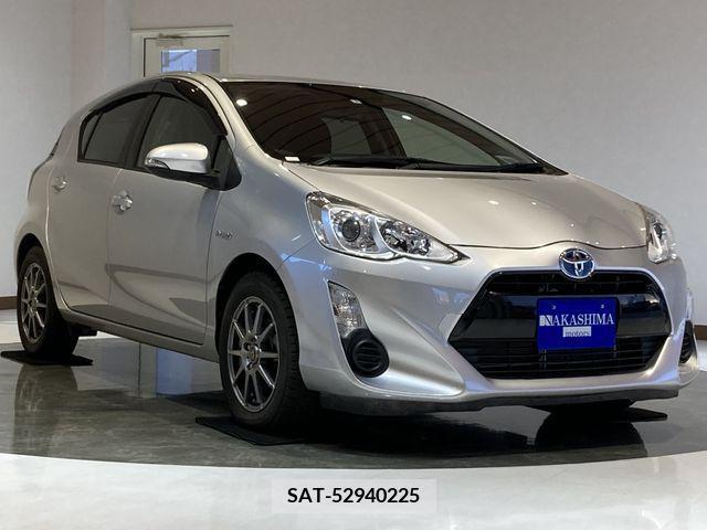 Toyota AQUA 2015-02 248255-3