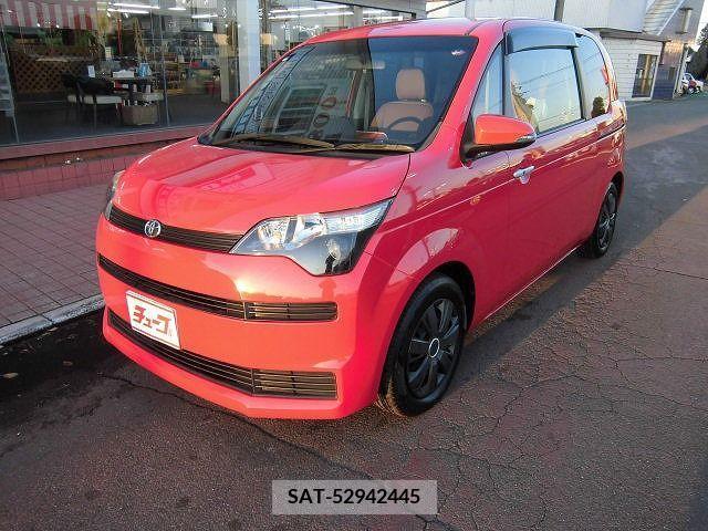 Toyota SPADE 2014-08 226090-0