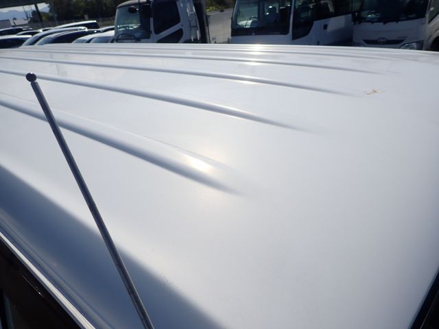 Mazda BONGO VAN 2014-07 17530-9