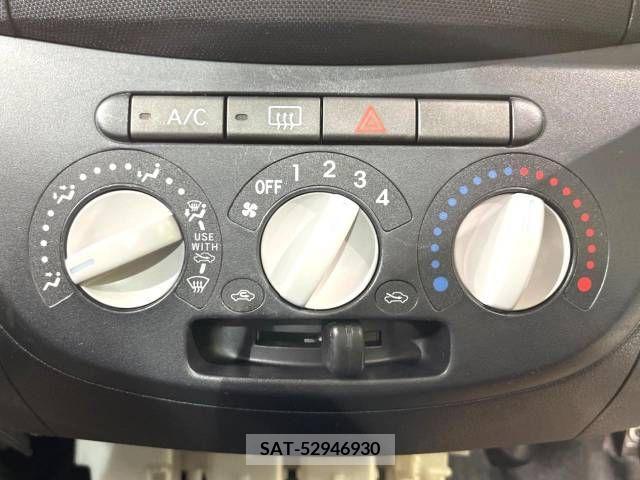 Daihatsu ESSE 2011-06 251785-3