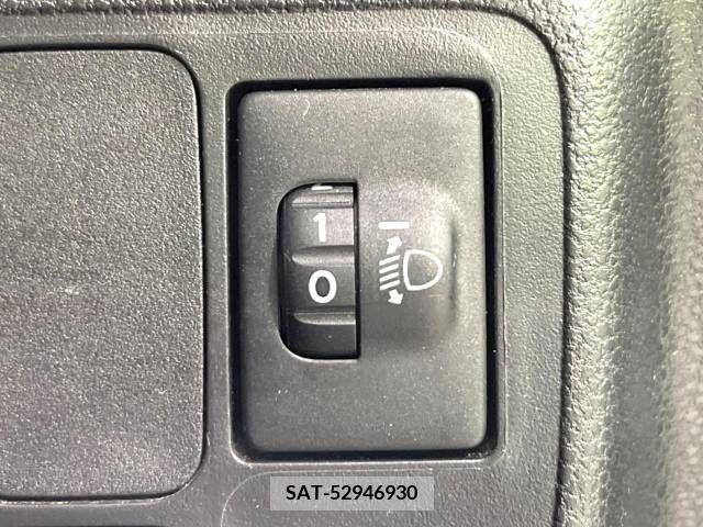Daihatsu ESSE 2011-06 251785-5
