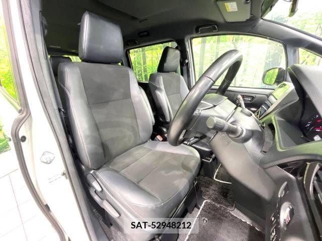 Toyota NOAH 2019-12 336322-8