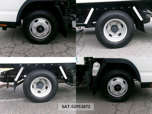 Mitsubishi CANTER 2021-06 302619-17