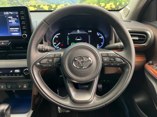 Toyota YARIS CROSS 2021-01 27645-11