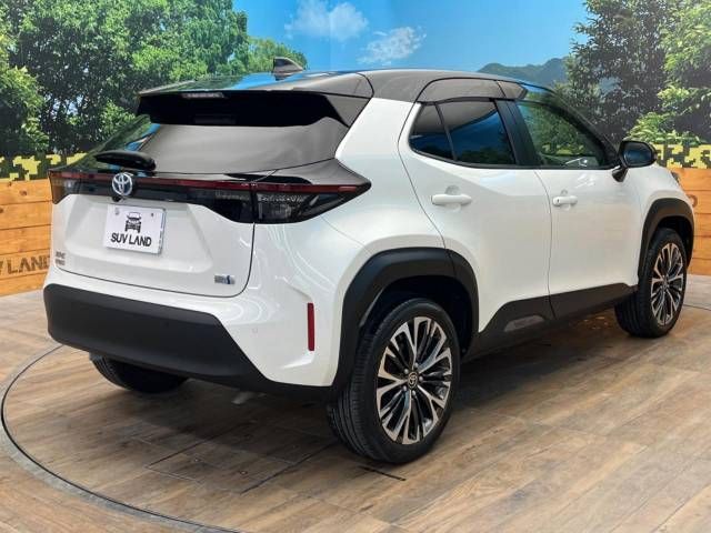 Toyota YARIS CROSS 2021-01 27645-17