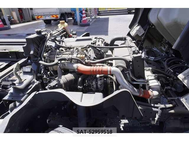 Mitsubishi CANTER 2019-05 294460-15