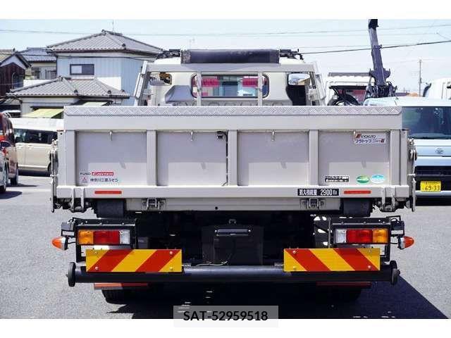 Mitsubishi CANTER 2019-05 294460-3