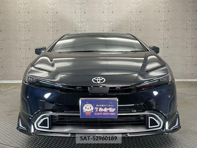 Toyota PRIUS 2023-09 282081-8