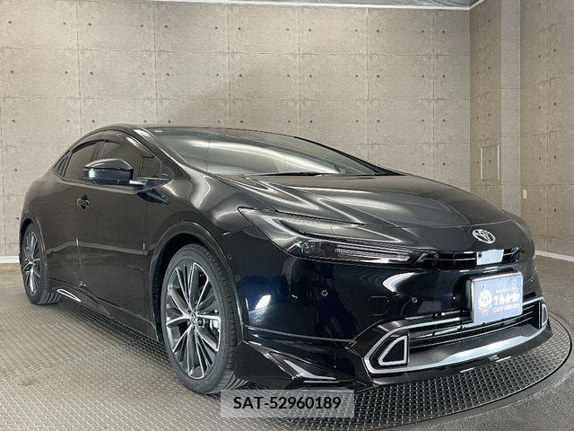 Toyota PRIUS 2023-09 282081-9