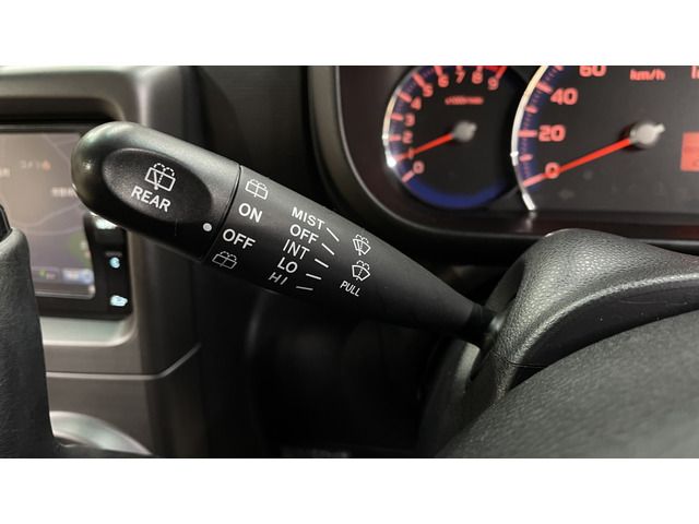 Daihatsu MOVE CONTE 2013-02 21717-13